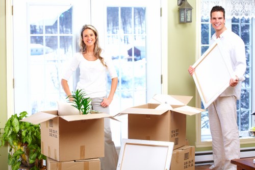 Removal truck hire for furniture and box transport in Wandsworth